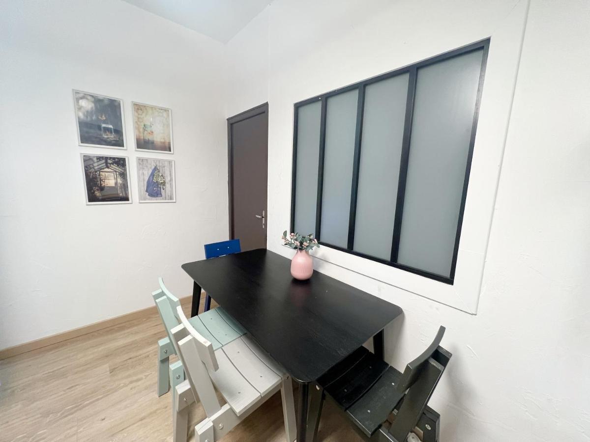 116 Chic & Cosy Grand Appart Moderne 65M2 Hypercentre Wifi Smart Tv Netflix Daire Saint-Etienne  Dış mekan fotoğraf